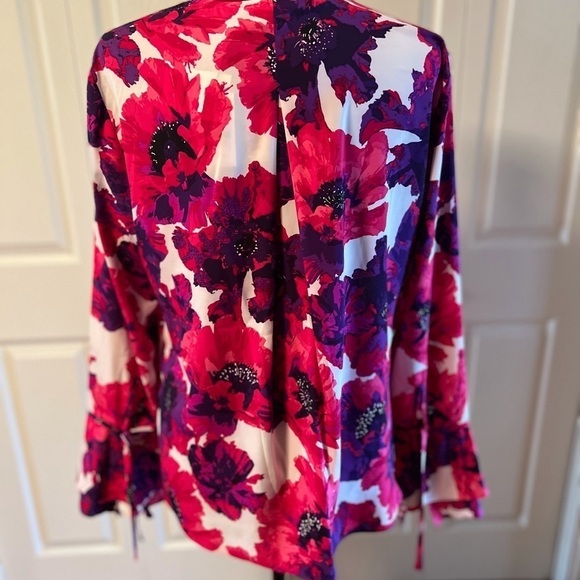 Calvin Klein Large top - Picture 3 of 6